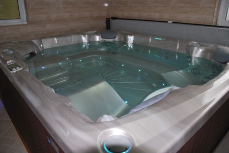 Jacuzzi